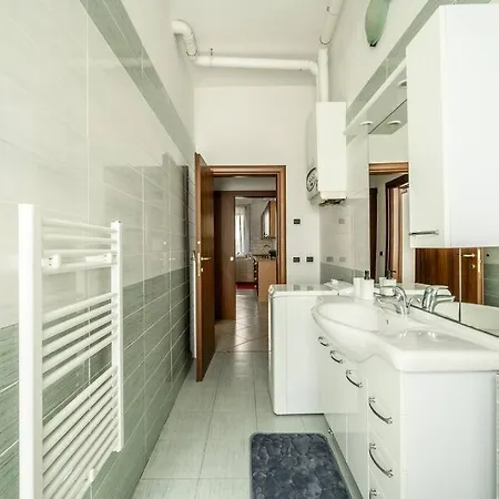 Parking&wifi Free / Hesperia Groundfloor Oasis *